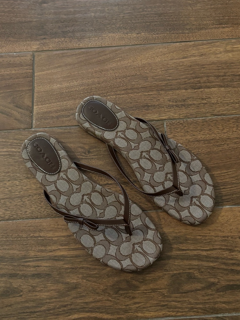 Coach flip flop sandal